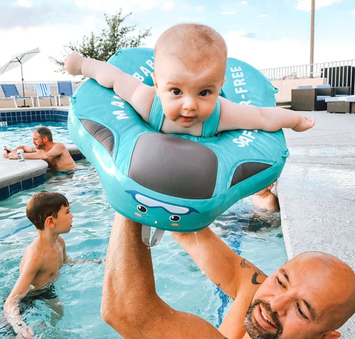 2024 Intelligenter Schwimmtrainer (Luftlos)
